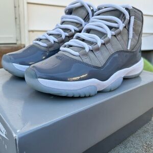 Jordan 11 “Cool Grey”
Size: 8
Price $200 obo
100% Authentic dm for more info✅